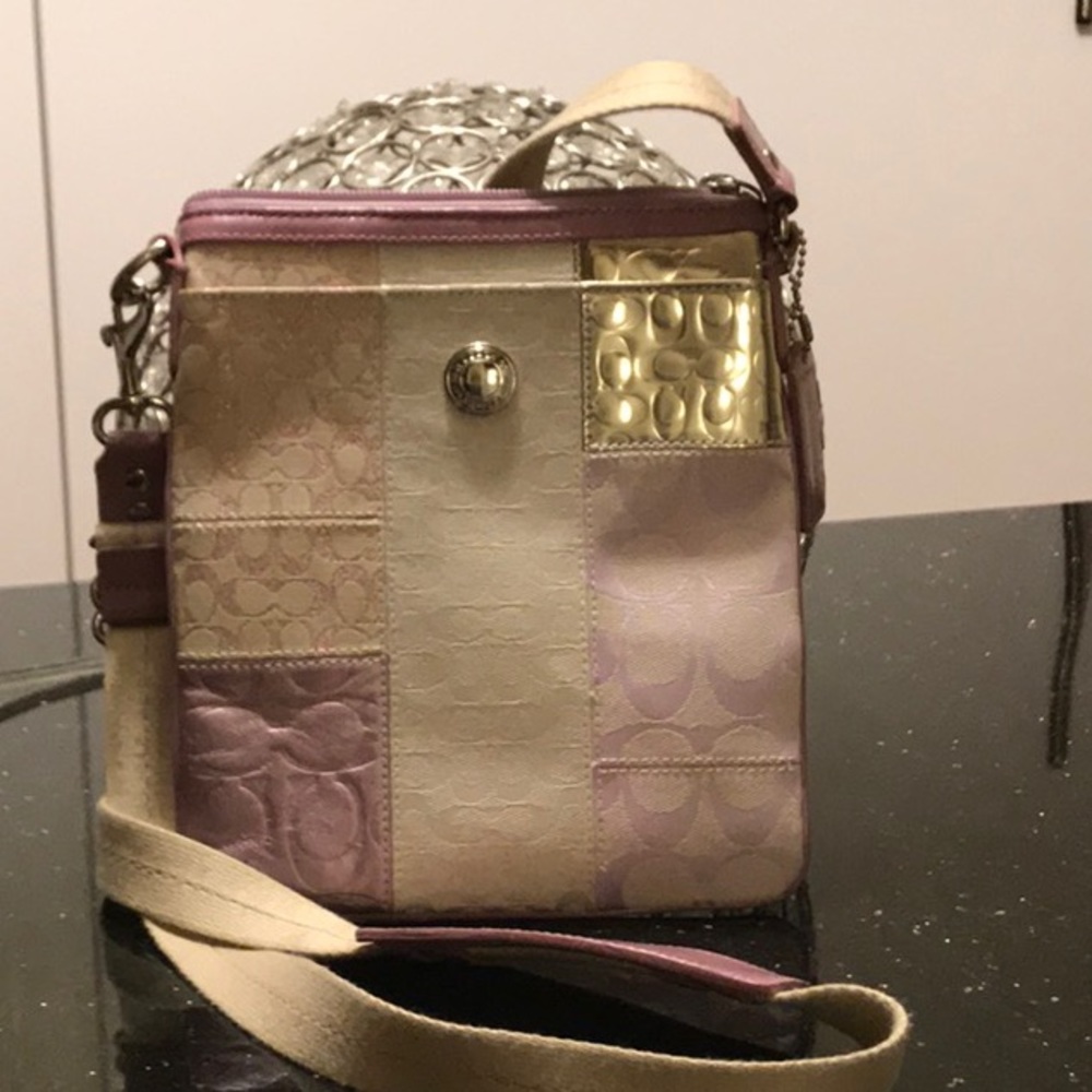 Coach Small crossbody pocketbook